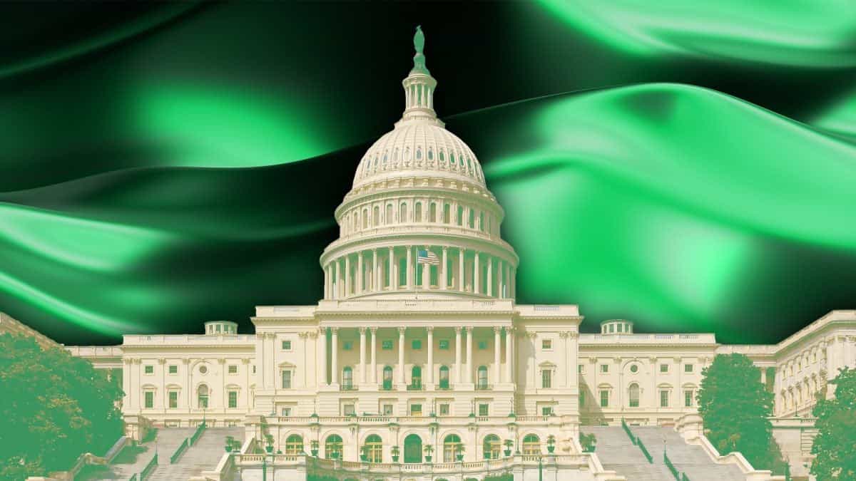 Senator Thom Tillis Plans to Release Draft to Resolve Stablecoin Yield Dispute in Clarity Act