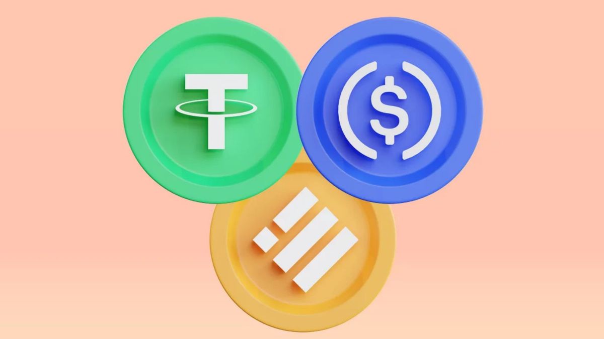 US banks are questioning the White House's report on stablecoin yields.